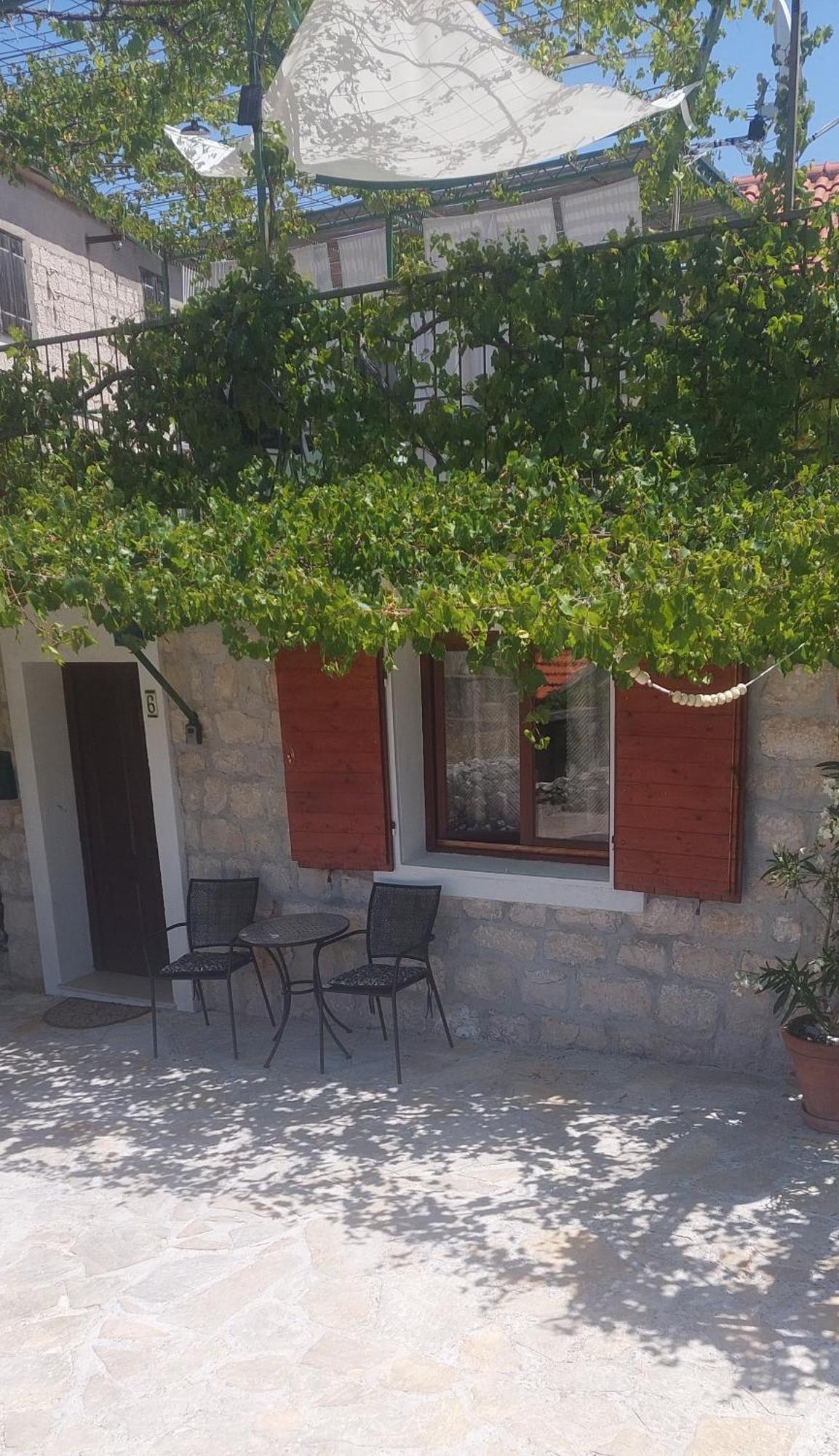 Studio Apartment Sfinga Trogir Exterior photo